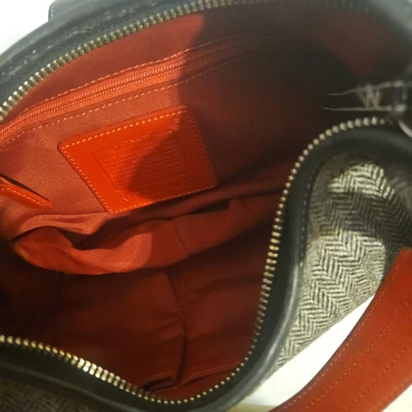 COACH G04J-1407 Vintage Black & Gray Herringbone Tweed Leather  Hobo Handbag 2YK - Picture 12 of 16